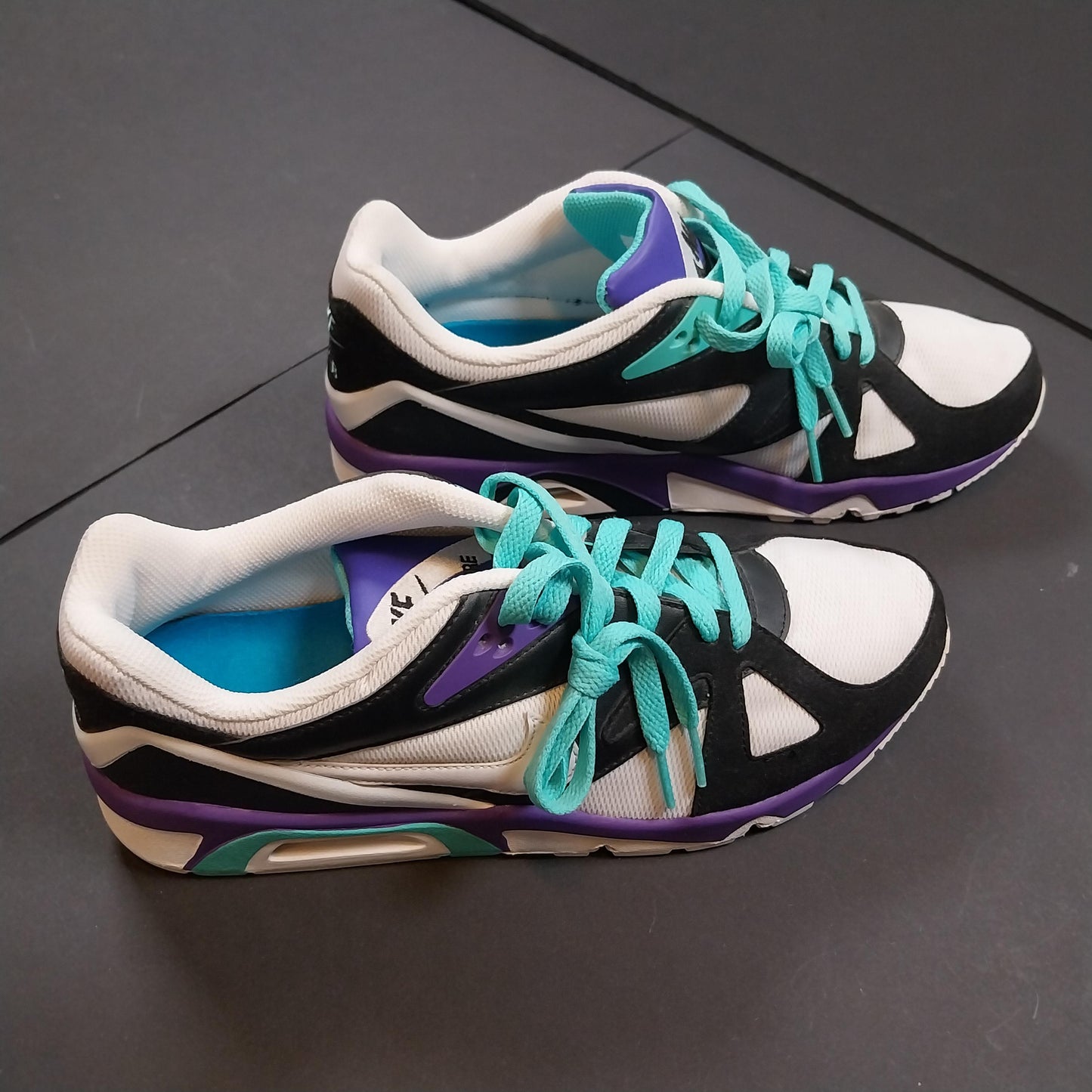 Nike Air Structure Vintage shoes